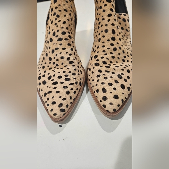 DOLCE VITA  Sonni Leopard Calf Hair Ankle Booties. Size 8.5 Like New - Picture 5 of 14